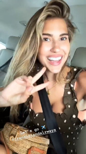 Kara-Del-Toro-Sexy-Topless-58-thefappeningblog.com_.jpg