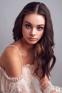 Meika-Woollard-Marissa-Alden-Melbourne-fashion-photographer-7.thumb.jpg.46d4d4a17c605c80fbc46d5fe2d8fa84.jpg