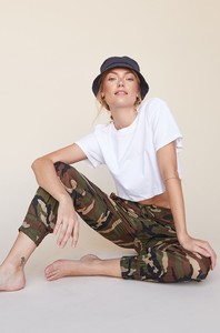 elastic-jogger-camo-v3.jpg