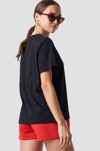 episodes_bad_habits_oversized_tee_1018-001613-0002_02b.jpg