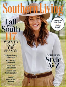 jennifer-garner-southern-living-01.thumb.jpg.d8d0fa48f32963695c6190ad27ae9fe2.jpg