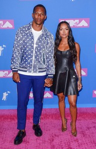 karrueche-tran-at-mtv-video-music-awards-in-new-york-08-20-2018-1.thumb.jpg.34b4394249c055c1ce180d5a4f1e7f7a.jpg