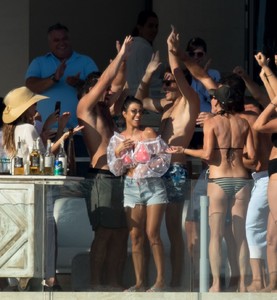 kourtney-kardashian-at-a-pool-bar-in-cabo-san-lucas-08-25-2018-8.jpg