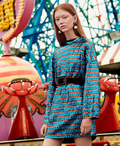 look1-look1_st.thumb.jpg.0f663aa59caad992d0dfc48b4af8af69.jpg