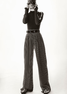 look2-look2_st.thumb.jpg.dab5f79cb3f2d45e73917008fde06e40.jpg