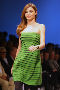 miranda_kerr_07.jpg