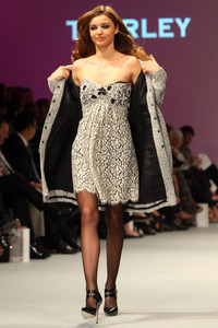 miranda_kerr_12.jpg