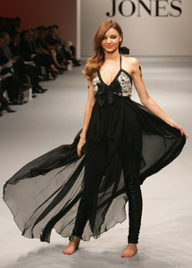 miranda_kerr_33.jpg