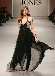 miranda_kerr_34.jpg