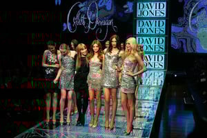 miranda_kerr_david_jones_summer_2008_collection_launch_show_64.jpg