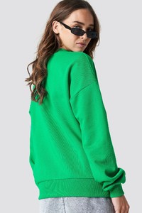 nakd_nothinh_personal_sweater_1018-001630-8531_02b.jpg