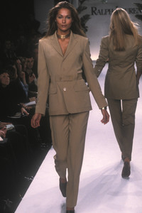 ralph-lauren-ss-1997-1.thumb.jpg.e78102e26168895c92bd90734651d7c5.jpg