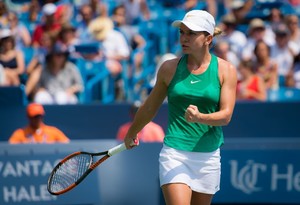 simona-halep-2018-western-and-southern-open-in-cincinnati-19-08-2018-2.thumb.jpg.6aea789e8eb4784f3ee249de0c2c7b3a.jpg