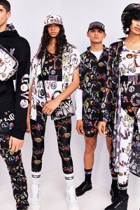 00019-versus-versace-collection-spring-2019-ready-to-wear.thumb.jpg.372b1baaea91473298d2e3a47adc569f.jpg