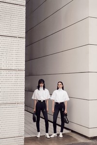 00021-lacoste-collection-spring-2019-ready-to-wear.thumb.jpg.19ae5c99f91479e1f0d80dfd9a3959d7.jpg