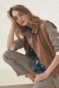 00022-brunello-cucinelli-collection-spring-2019-ready-to-wear.thumb.jpg.d1d7bd8792a30f3d3f095a1a5118667f.jpg
