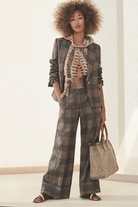 00036-brunello-cucinelli-collection-spring-2019-ready-to-wear.thumb.jpg.9b2311298e1ce7859d62538060d659bf.jpg