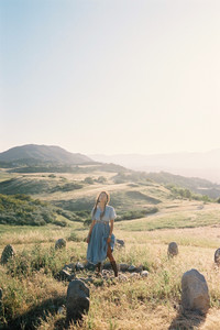 001-Eastern-Flare-Editorial-by-Ming-Nomchong-Spell-The-Gypsy-Collective.thumb.jpg.a9205a9e192e0196dd2d928a31b527a9.jpg