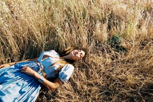 005-Eastern-Flare-Editorial-by-Ming-Nomchong-Spell-The-Gypsy-Collective.thumb.jpg.f9bf6f241fec4de536f068a8ef8eadac.jpg