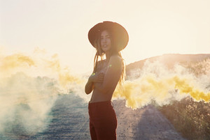 044-Eastern-Flare-Editorial-by-Ming-Nomchong-Spell-The-Gypsy-Collective.thumb.jpg.b571b2bbb79e2ac18bb7eecd3ea10db2.jpg