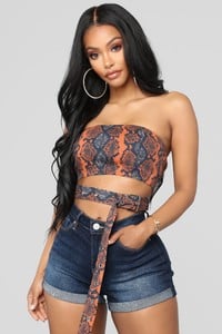 07-10-18_Studio_2_10-35-20_HDT22062_Orange0449_AJ.jpg