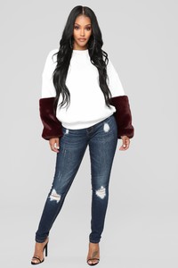 07-11-18_Studio_2_14-50-32_WN4702_Ivory0482_AJ.jpg