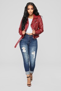07-12-18_Studio_2_10-39-26_8654JHAA_Red0423_AG.jpg
