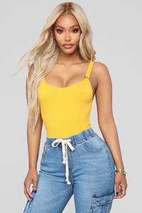 07-31-18_Studio_2_09-33-39_AT7300_Mustard0426_AB.jpg