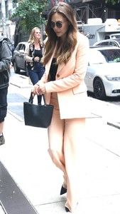        liz120918BZNimage17.jpg
