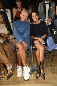 Tina+Leung+Marc+Jacobs+Spring+2019+Runway+DDaBATe5_O_x.jpg