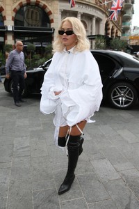          ora04090818BZNimage109.jpg