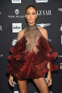 Joan+Smalls+Harper+BAZAAR+Celebrates+ICONS+eBXUVgwS-tCx.jpg