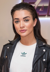        amy190918BZNimage107.jpg
