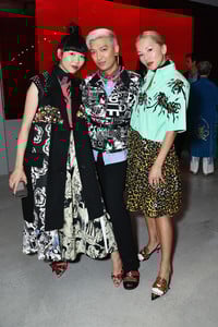 Tina+Leung+Prada+Resort+2019+Fashion+Show+VjmtnKOWwIHx.jpg