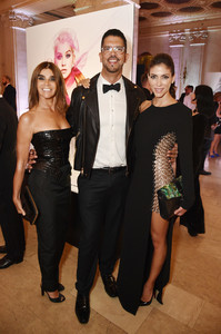 Carine+Roitfeld+Harper+BAZAAR+Celebrates+ICONS+HjHulJx82Xmx.jpg