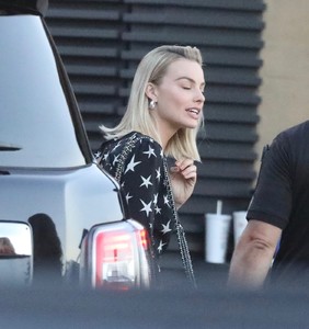         rob170918BZNimage4.jpg