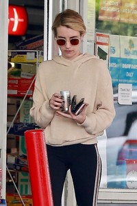         rob05090818BZNimage106.jpg