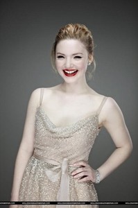 402full-holliday-grainger (2).jpg