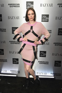 Coco+Rocha+Glenda+Bailey+Katie+Holmes+Host+vsRW8wDX3Iox.jpg
