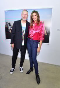 Acne+Studios+Hosts+Exhibition+Cocktail+8bCng5Uq3Q2x.jpg