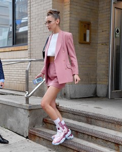           bel130918BZNimage111.jpg
