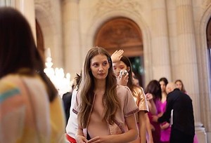 1888771808_Melina4.thumb.jpg.81dd9a80f69c9cf0a2da4be11184ad77.jpg