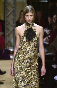 1922711371_StephanJansonFW2001MFW3.thumb.jpg.fc07ad18b8c6af3d86927551325d94c3.jpg