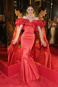 Coco+Rocha+Harper+BAZAAR+Celebrates+ICONS+9bQIWE0Yd_Ix.jpg