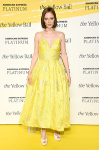 Coco+Rocha+American+Express+Pharrell+Williams+7khuAneIV43x.jpg