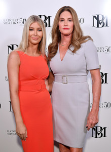 Caitlyn+Jenner+Badgley+Mischka+Backstage+September+7Kd552xuwo_x.jpg