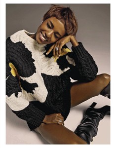 2018-09-26 Vanity Fair Italia-page-012.jpg