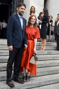           moo240918BZNimage112.jpg