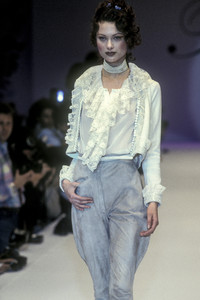 446843823_Blumarine1993WomenRTW53.thumb.jpg.ef407c70cc945b12855320a8195ed547.jpg