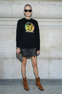 Dree+Hemingway+Paco+Rabanne+Arrivals+Paris+fRprUIW_GUSx.jpg